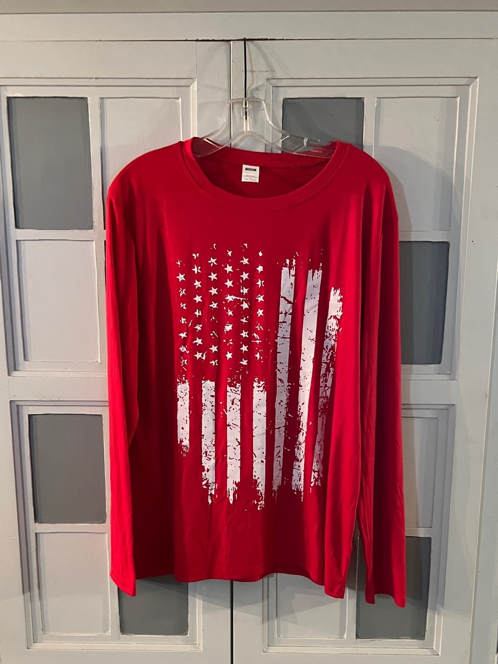 Red Long-Sleeve Graphic Tee with White Flag Plus Free Red, White & Blue Earrings